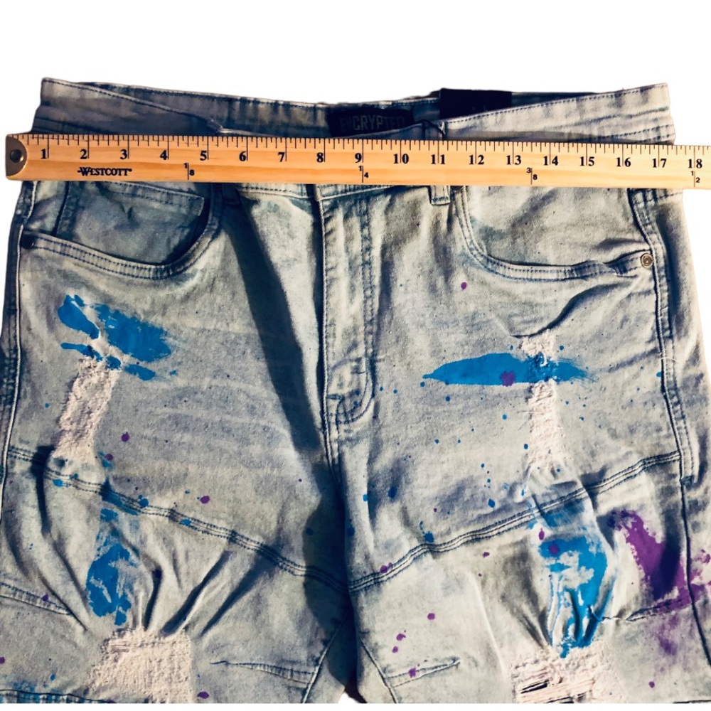 Jean Shorts - Picture 7 of 11